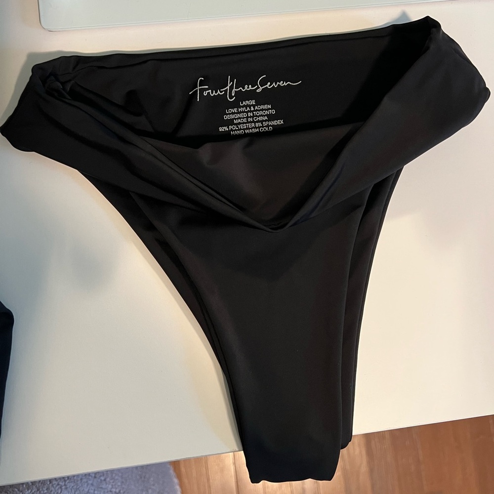 437 swimwear